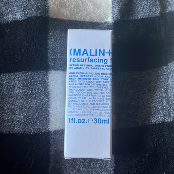 Malin+Goetz- Resurfacing Face Serum - Picture 2 of 2